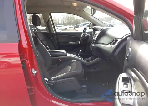 2018 Dodge Journey Se from USA, damaged, VIN 3C4PDCAB6JT445691